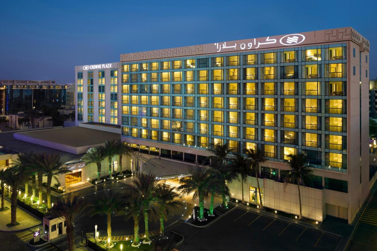 Crowne Plaza Jeddah By Ihg Hotel Eksteriør billede Crowne Plaza Hotel, Sharjah